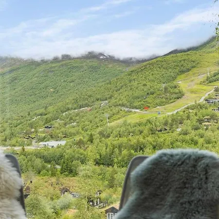 Tiny Mountain Ii *