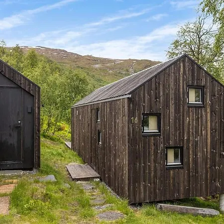 Tiny Mountain Ii Feriehus *